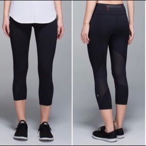 Lululemon Run: Inspire Crop II Size 12